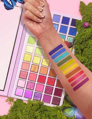 P. Louise AM-PM paletti