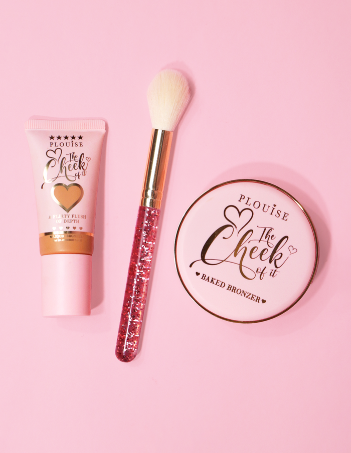 Täältä tulee The Sun Bronzer & Brush -lahjasetti