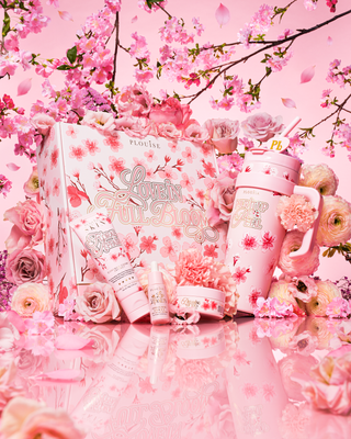 Love In Full Bloom -setti