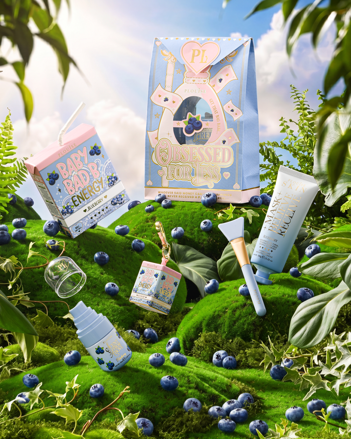 P.Louise Blueberry Obsessed For Bad Bitch ja pakkaus vihreällä kukkulalla mustikoiden kanssa