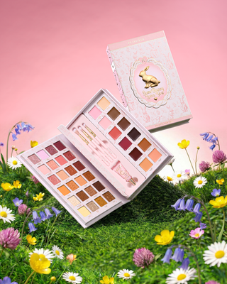 Somebunny Loves You Makeup Set