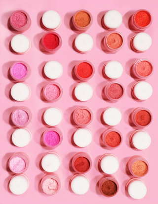 P.Louise The Cheek Of It Loose Powder poskipuna