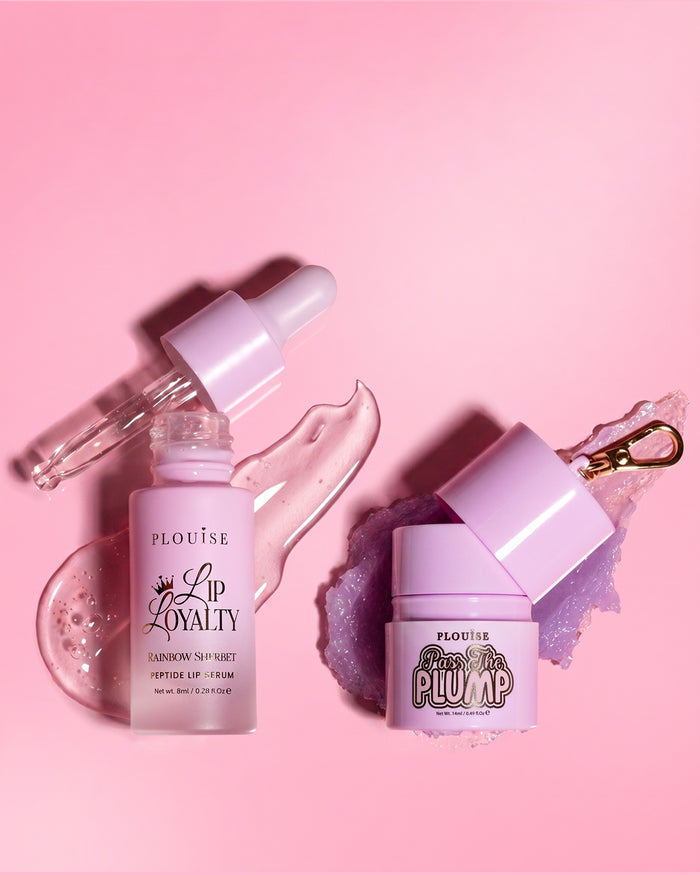 P.Louise Sippin Pretty Lip Duo Rainbow Sherbetissä, joka sisältää huulille loyalty pepetide -huuliseerumin ja läpäisee täyteläisen huulenhoidon