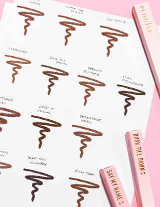 Kuva paperinpalasta, jossa on kirjoituksia, joissa näkyy jokainen P.Louise Ultimate Definition Sharpenable Lip Liner -sävy ja nimi