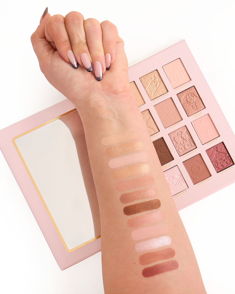 Forever Enchanted Christmas PR Box ENNAKKOTILAUS